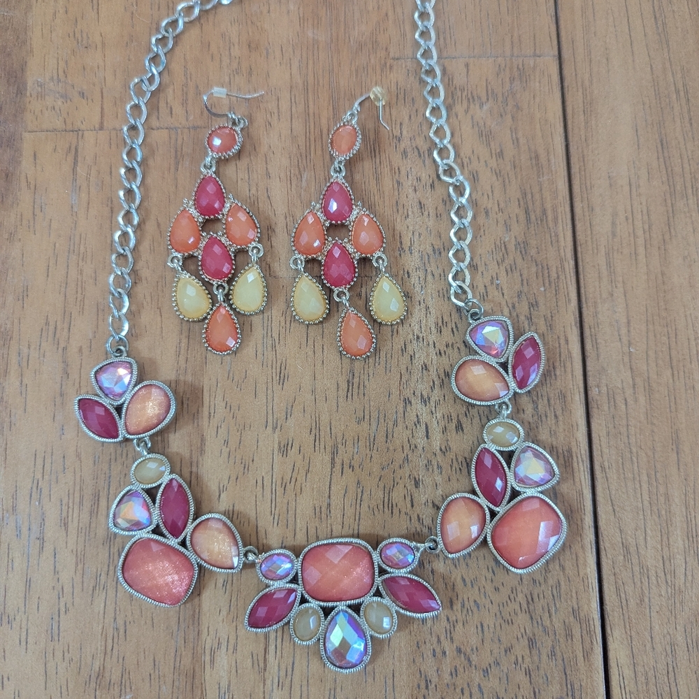 Vibrant Gemstone Necklace and Earring Set